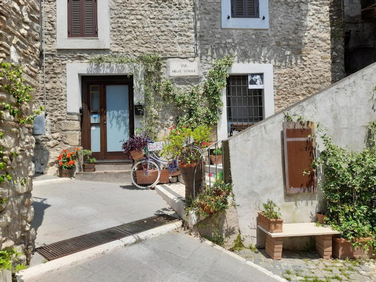 Casetta Nel Borgo Olevano Romano Εξωτερικό φωτογραφία